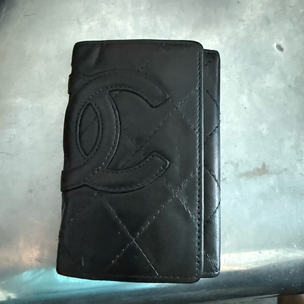 CHANEL Black Quilted Key Holder